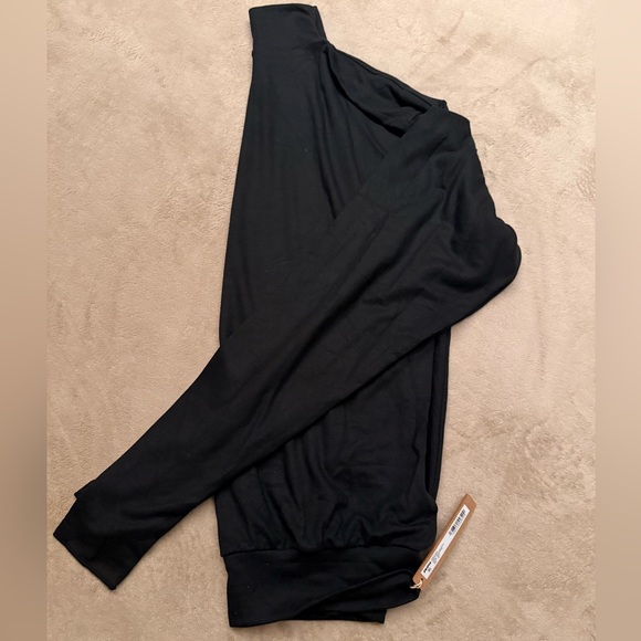 *NWT* SKIMS CLOUD TOP - Picture 4 of 6